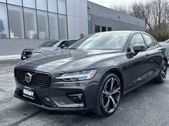 2025 Volvo S60 B5 Plus Sedan