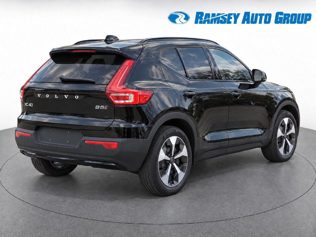 Certified 2025 Volvo XC40 B5 Plus Dark Theme SUV
