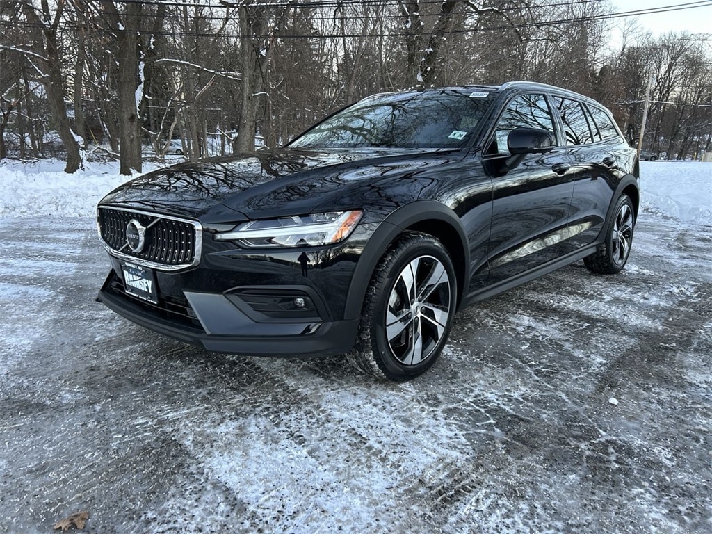 Certified 2024 Volvo V60 Cross Country B5 Plus Wagon