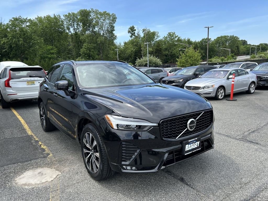 Certified 2023 Volvo XC60 B5 AWD Plus Dark SUV