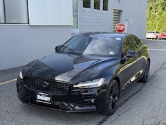2024 Volvo S60 B5 Plus Black Edition Sedan