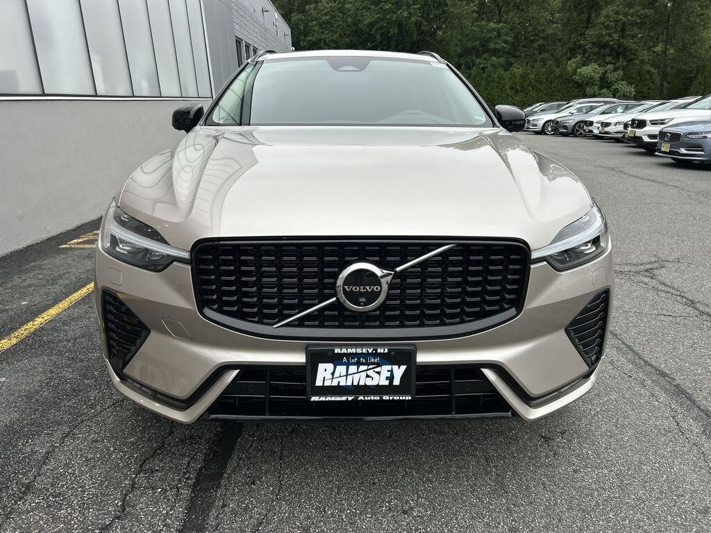 Certified 2024 Volvo XC60 B5 Plus Dark SUV
