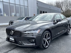 2025 Volvo S60 B5 Plus Sedan