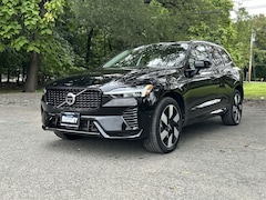 2024 Volvo XC60 plug-in hybrid T8 Plus Dark SUV