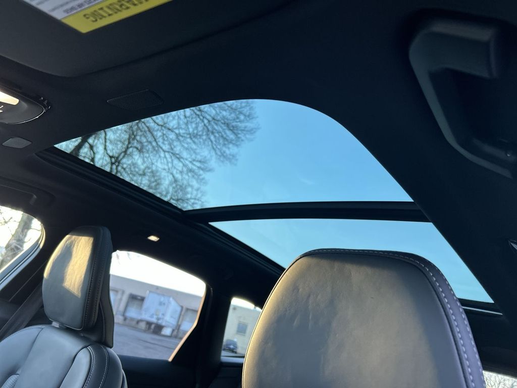 2026 Volvo XC60 Ultra - Photo 24