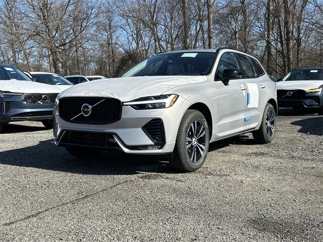 2025 Volvo XC60 B5 Core AWD SUV