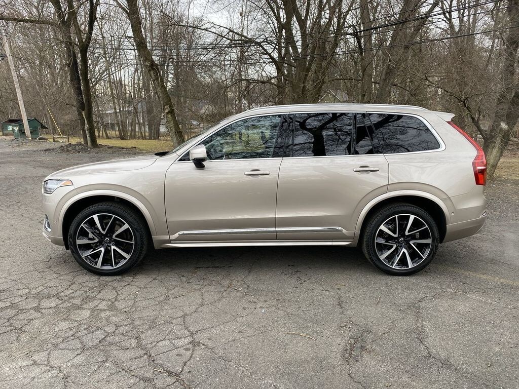 Used 2023 Volvo XC90 B6 AWD Plus 7-Seater SUV