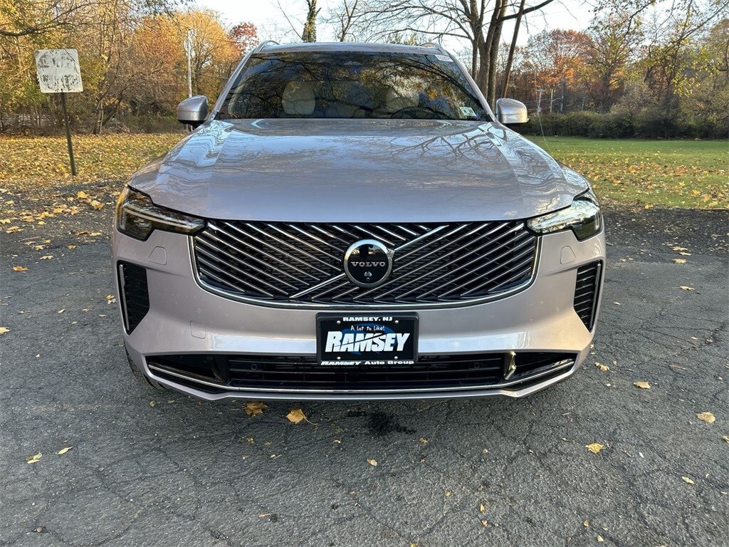 New 2026 Volvo XC90 B6 Plus 7-Seater SUV