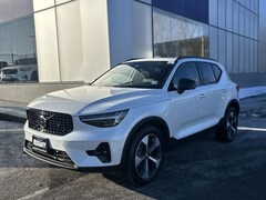 2026 Volvo XC40 B5 Plus SUV YV4L12UC4T2685474