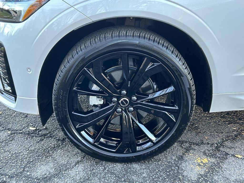 2026 Volvo XC60 Ultra - Photo 10