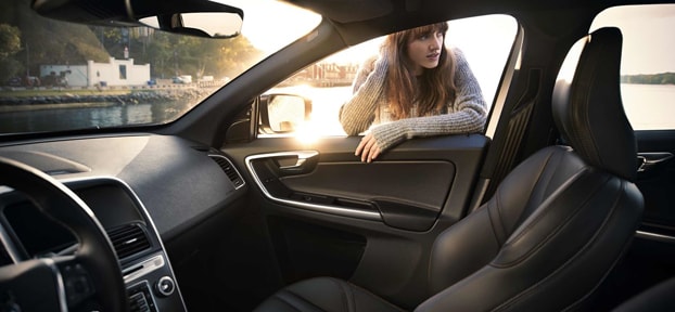 2017 Volvo XC60 Interior