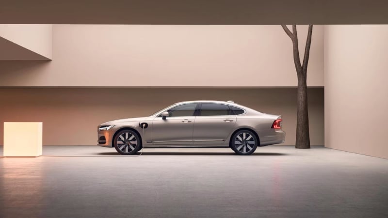 2024 Volvo S90 