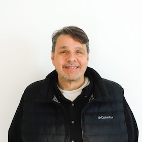 Staff member David Greer from ID_1253dd
