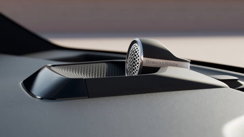 2025 Volvo EX90 Infotainment System Bewers & Wilkins Speakers