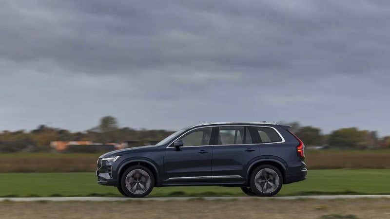 2025 2025.5 Volvo XC90 Performance