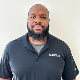 Staff member Giovani Merentie from ID_fad39f