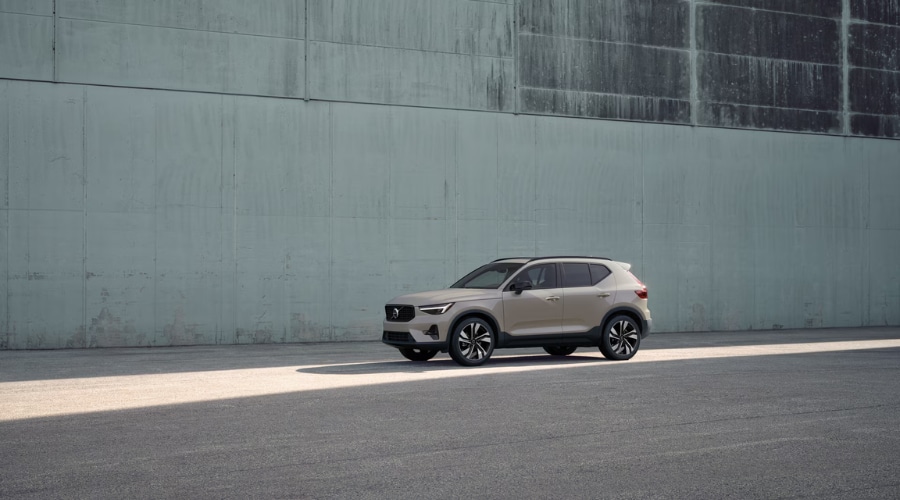 2026 Volvo XC40 Compact SUV Exterior Ramsey Volvo in Ramsey, NJ