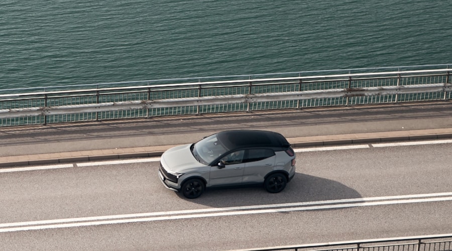 2026 Volvo EX30 Performance 