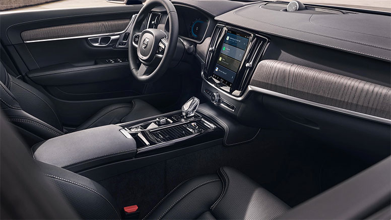 2025 Volvo S90 Interior