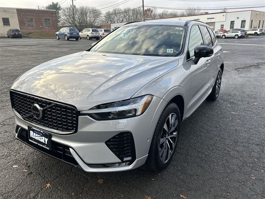 Certified 2023 Volvo XC60 B5 AWD Plus Dark SUV