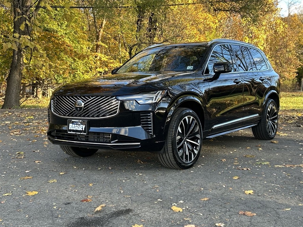 New 2026 Volvo XC90 B6 Plus 7-Seater SUV