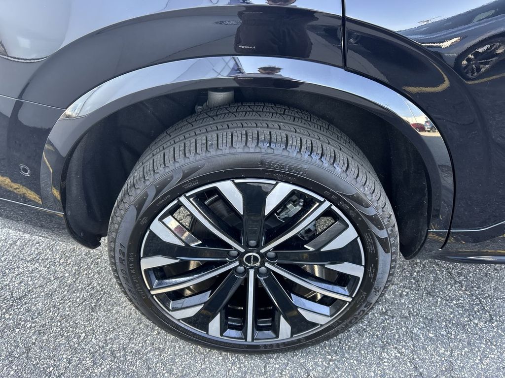 2025 Volvo XC90 Ultra - Photo 12