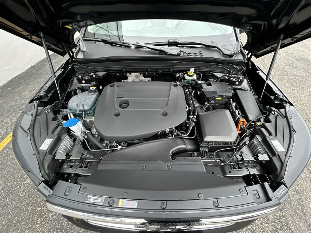 2025 Volvo XC40 Ultra - Photo 10