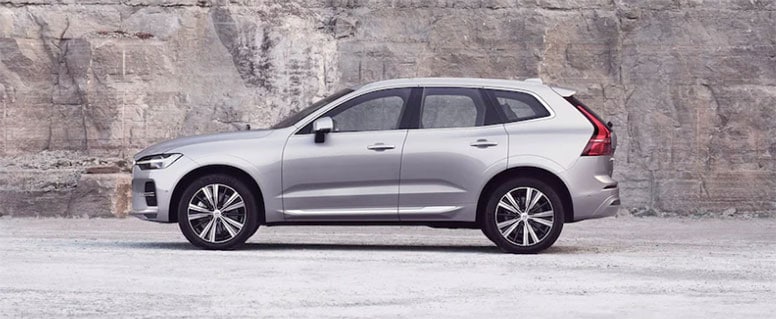 2022 XC60 available in gasoline & mild hybrid