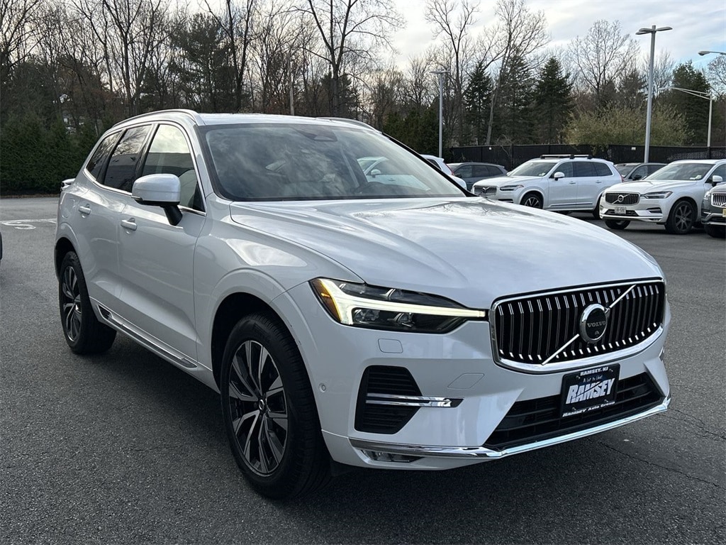 2023 Volvo XC60 Plus