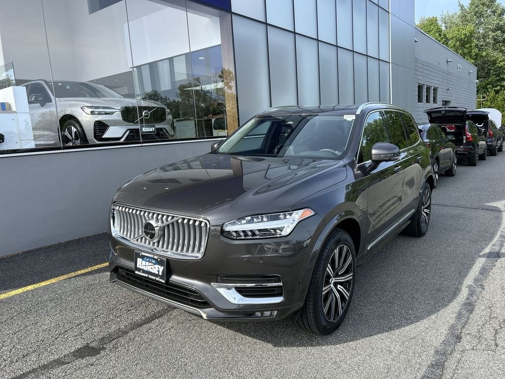 Certified 2023 Volvo XC90 B6 AWD Plus 7-Seater SUV