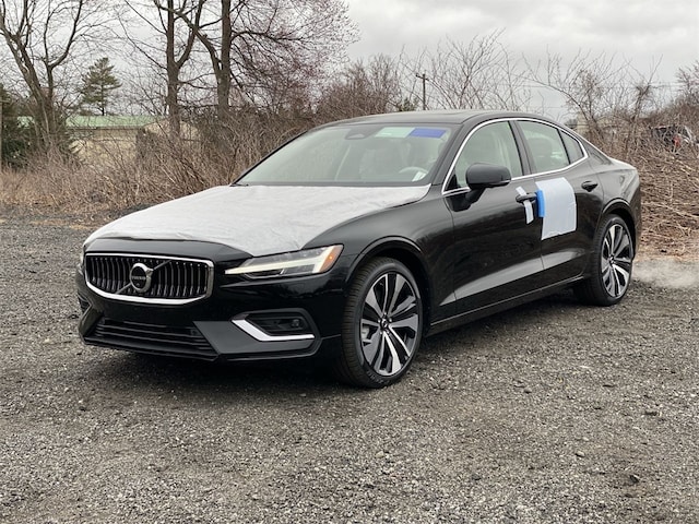 2023 Volvo S60 B5 AWD Ultimate Bright Sedan