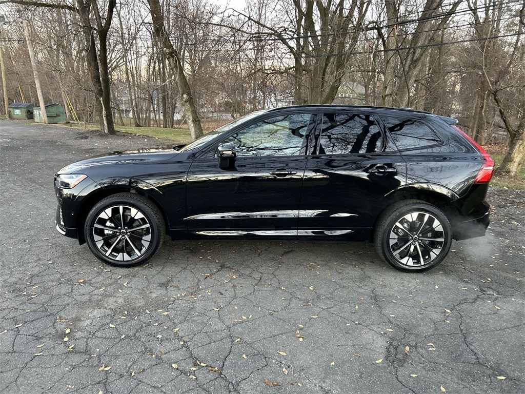 New 2026 Volvo XC60 B5 Ultra SUV