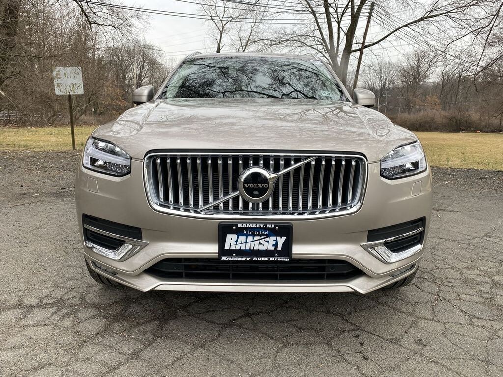 Used 2023 Volvo XC90 B6 AWD Plus 7-Seater SUV