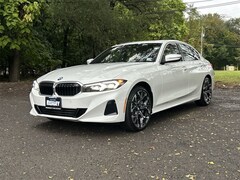 2025 BMW 330i xDrive Sedan