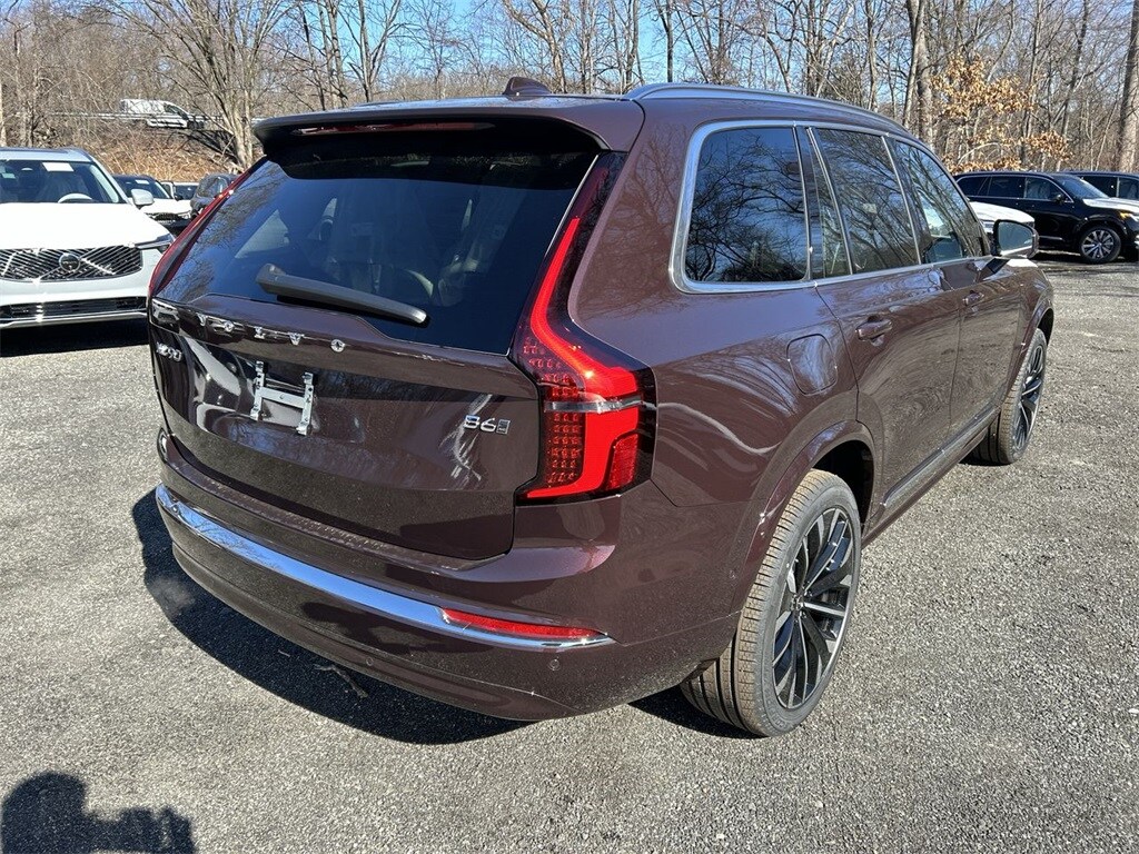 2025 Volvo XC90 photo 3