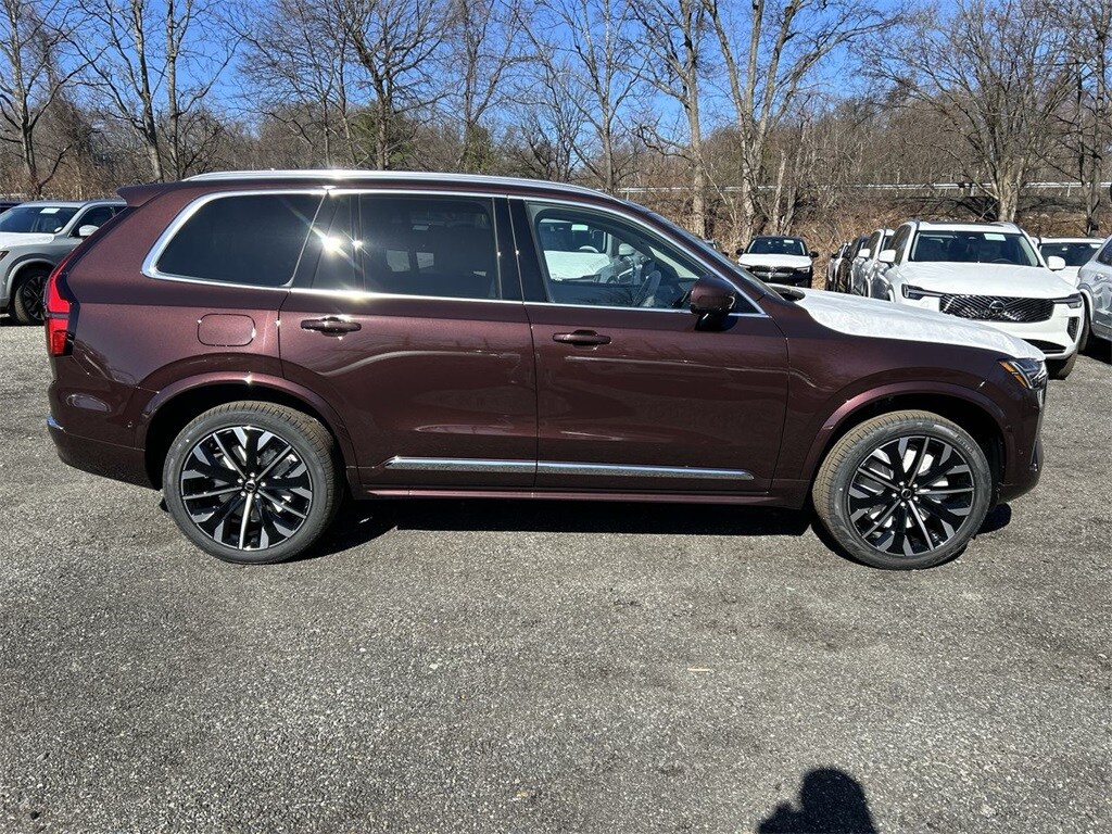 2025 Volvo XC90 photo 4