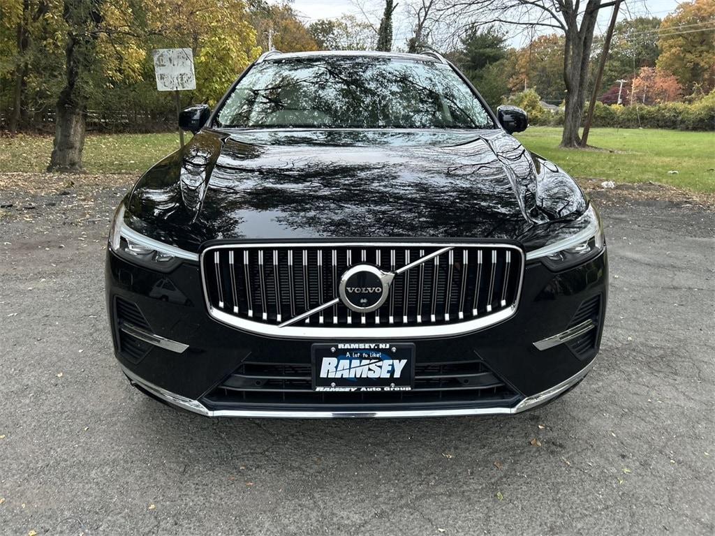 Certified 2023 Volvo XC60 B5 AWD Plus Bright SUV