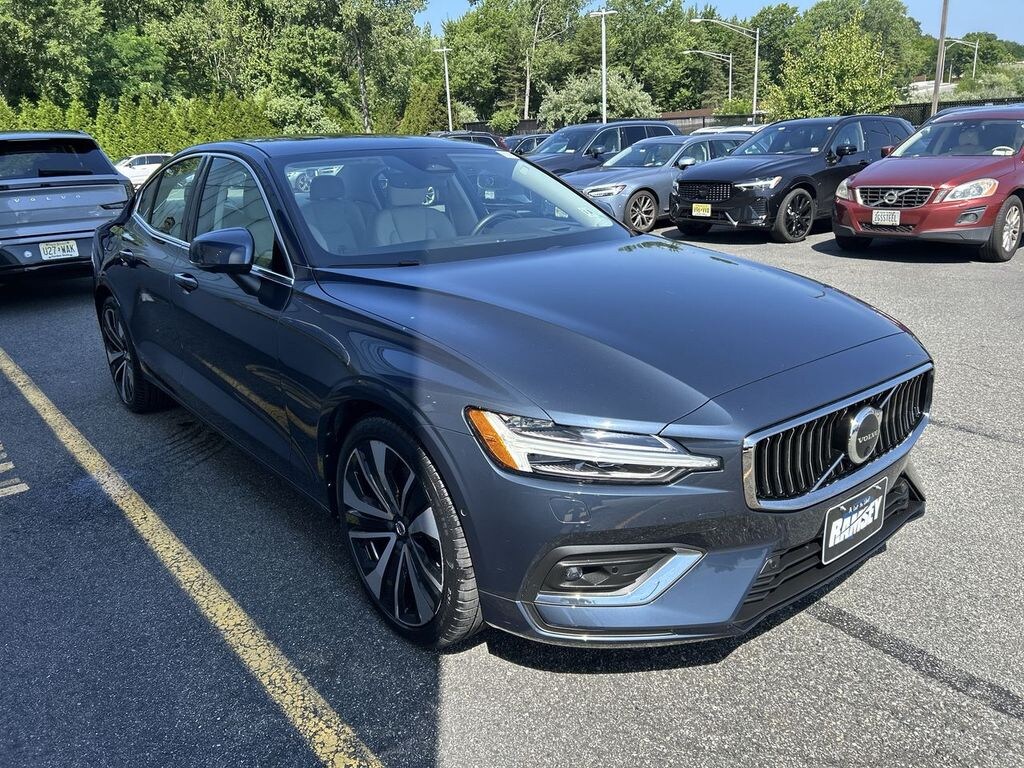 Certified 2023 Volvo S60 B5 FWD Ultimate Bright Sedan