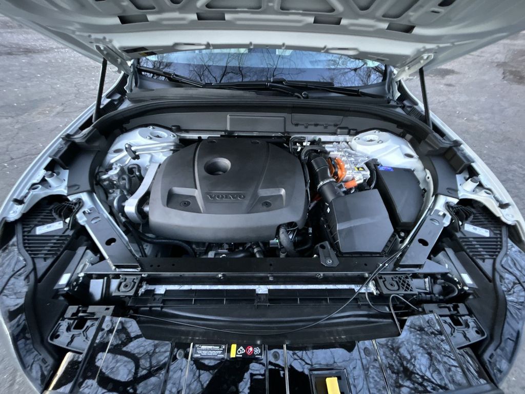 2026 Volvo XC60 Ultra - Photo 14