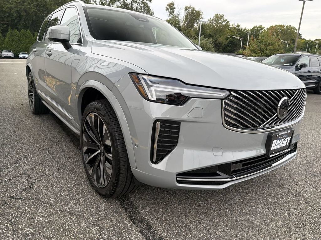 New 2026 Volvo XC90 B6 Plus 7-Seater SUV