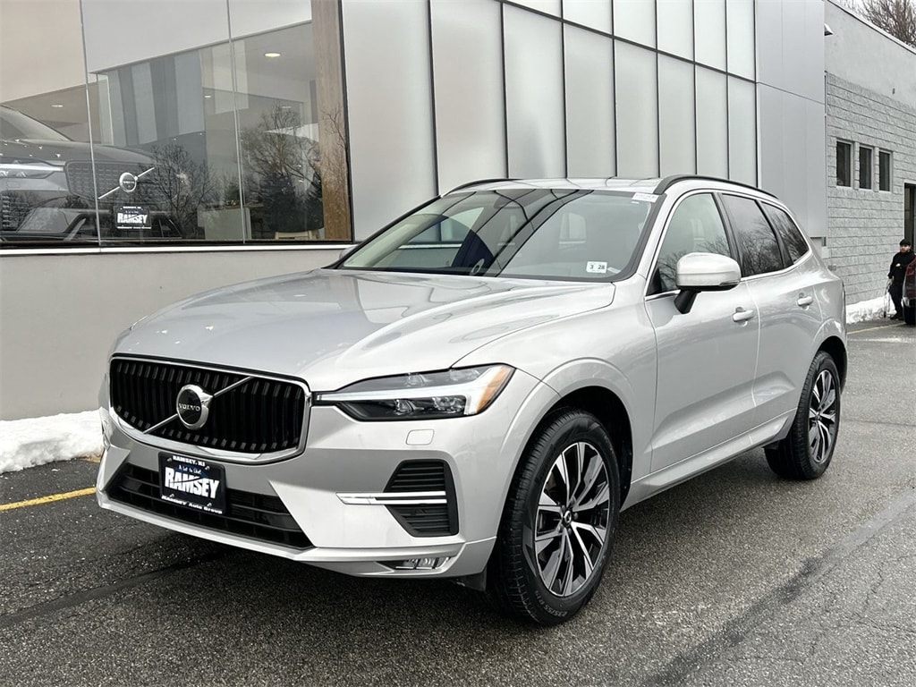 2023 Volvo XC60 Core