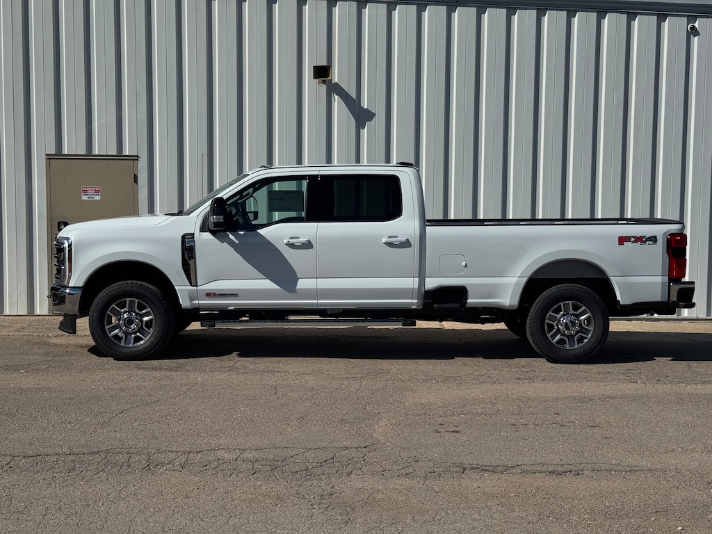 New 2026 Ford F-350 F-350 Lariat Truck Crew Cab