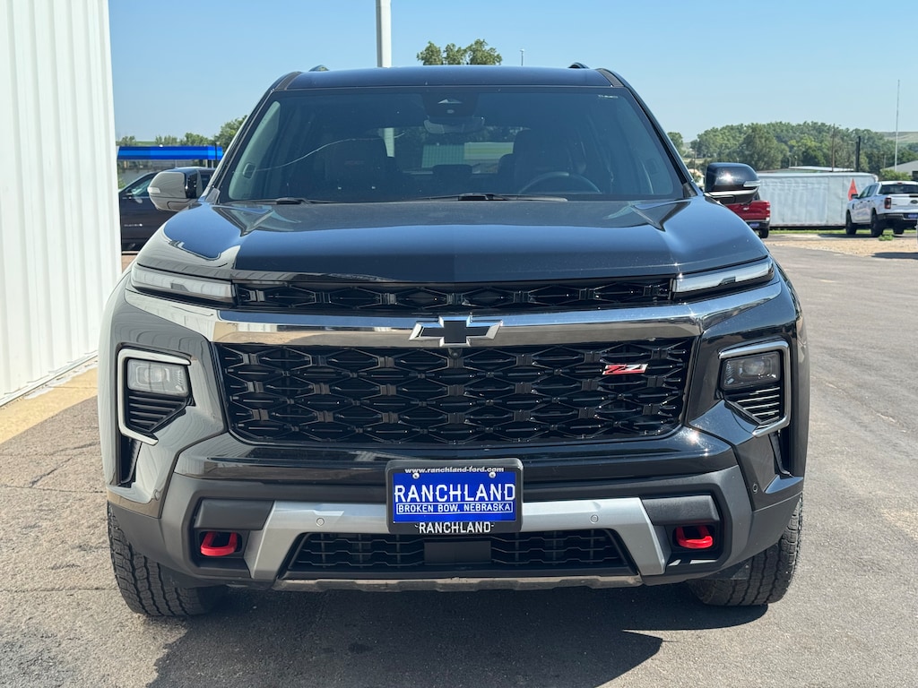 Used 2025 Chevrolet Traverse Z71 SUV