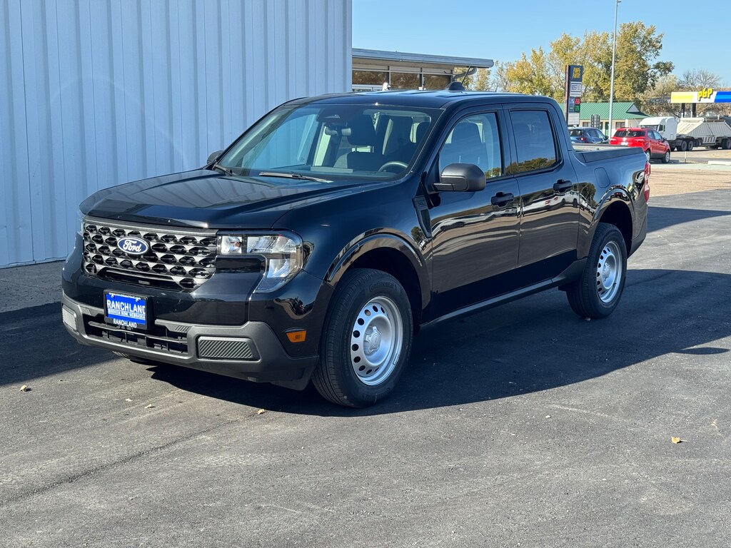New 2025 Ford Maverick XL Truck SuperCrew