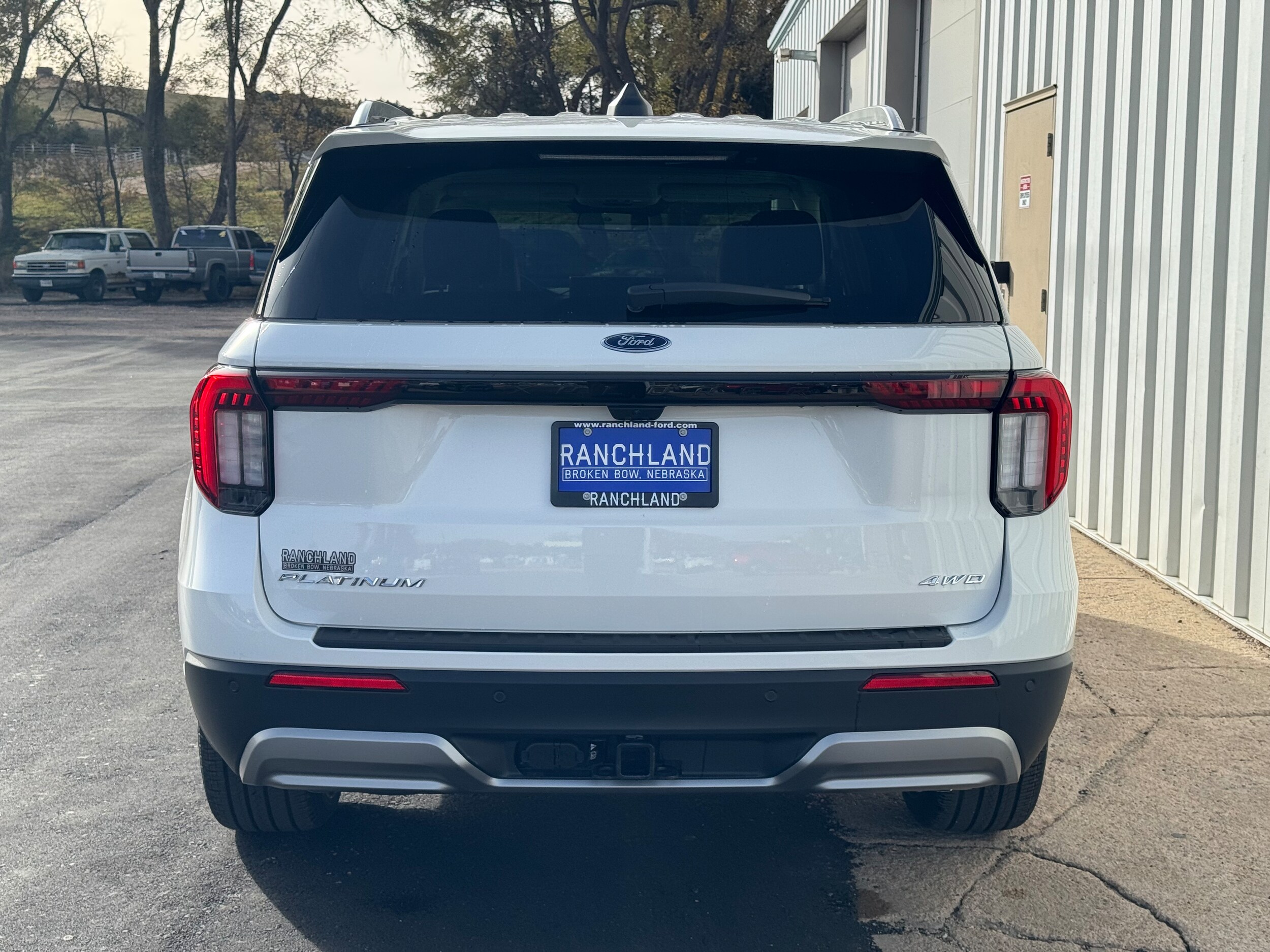 2026 Ford Explorer Platinum photo 3