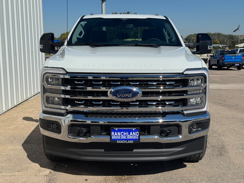 New 2026 Ford F-350 F-350 Lariat Truck Crew Cab