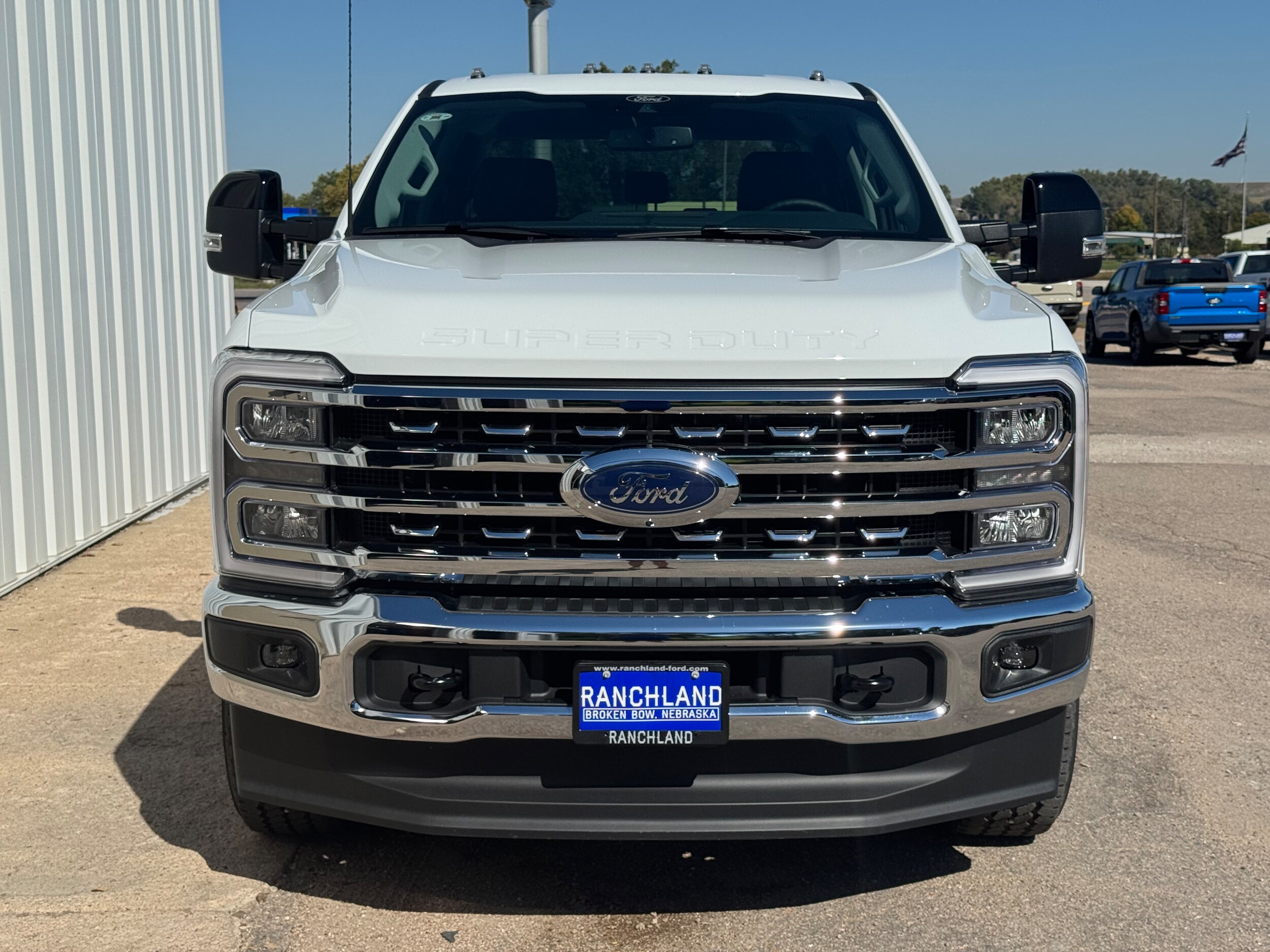 2026 Ford F-350 Lariat photo 4