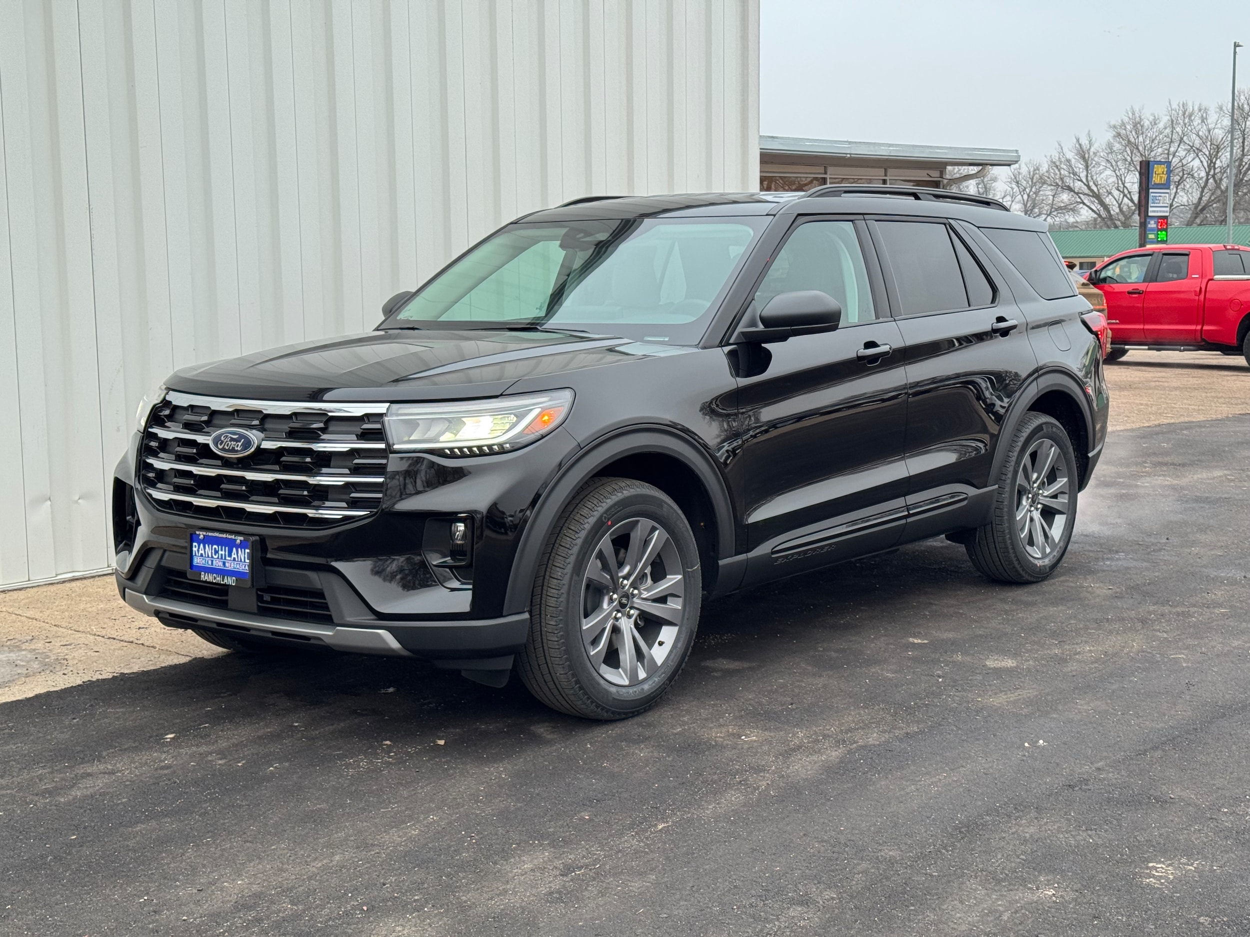 2026 Ford Explorer Active's photo