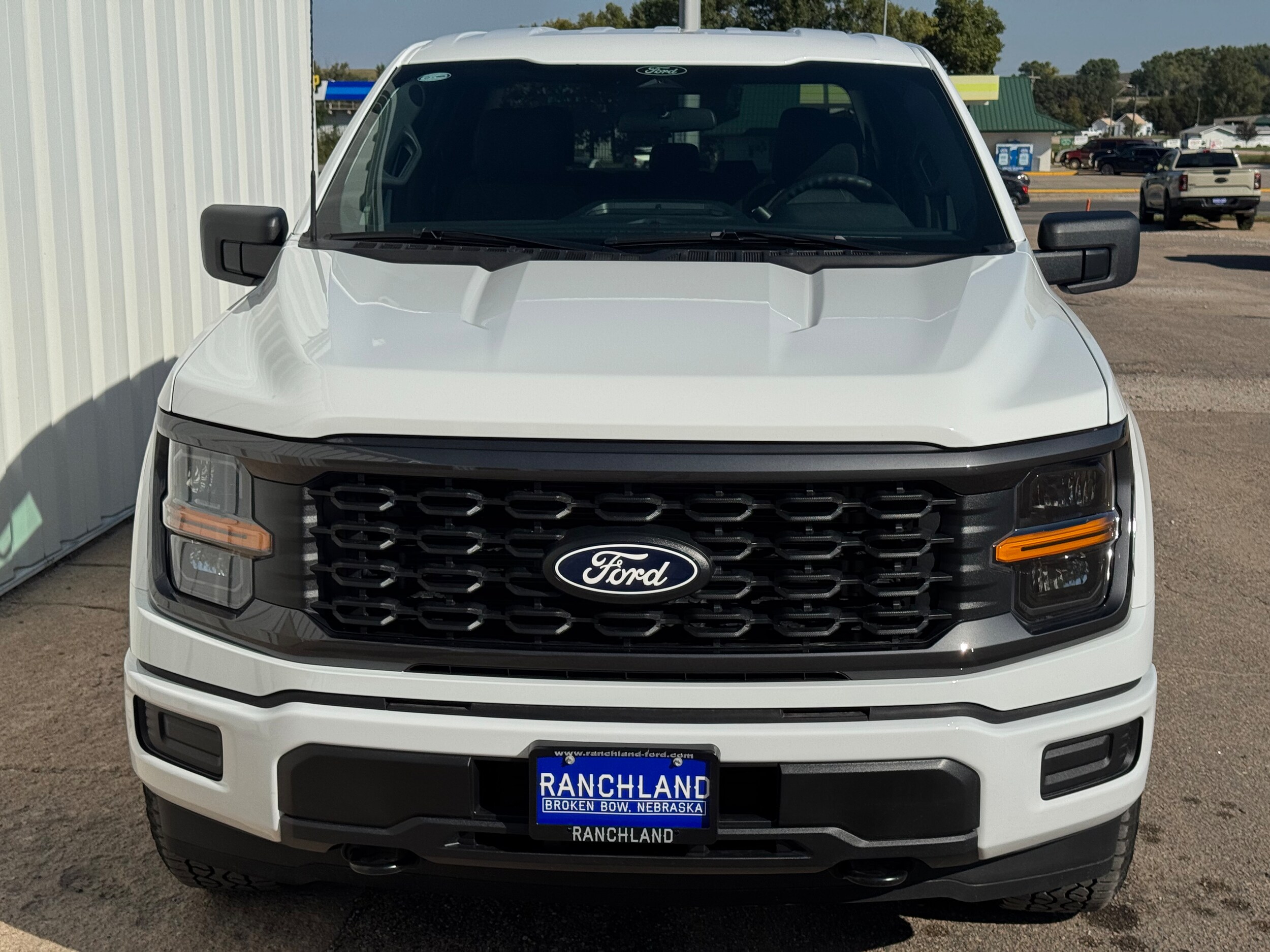 2025 Ford F-150 STX photo 4