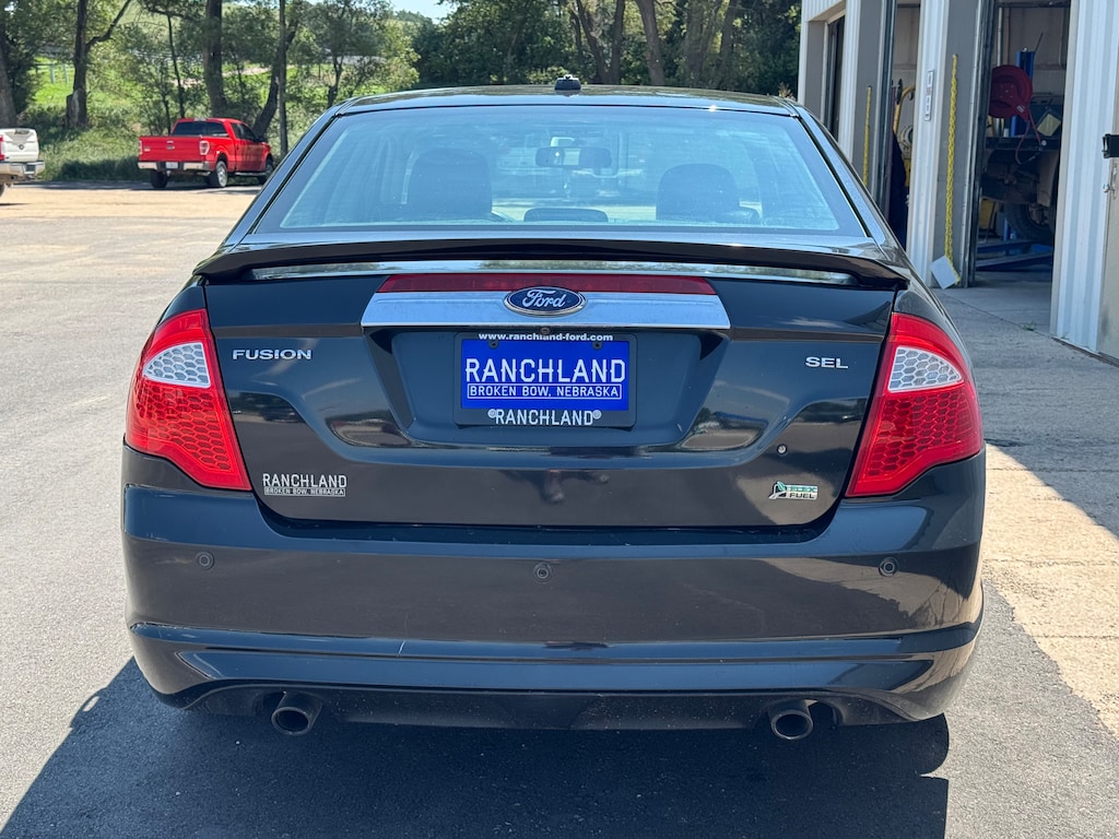 Used 2010 Ford Fusion SEL Sedan